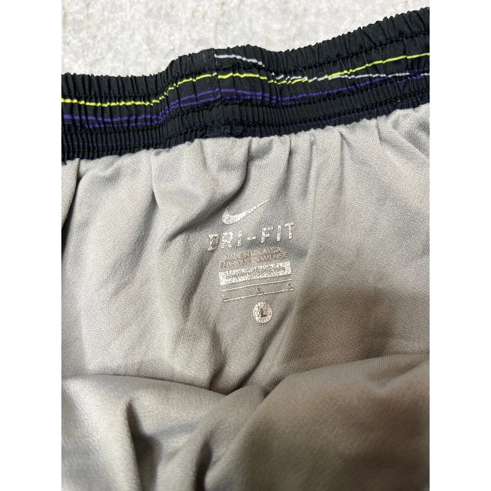 Nike Dri-FIT‎ Women Running Shorts Black Purple Striped Mesh L Low Rise Athletic